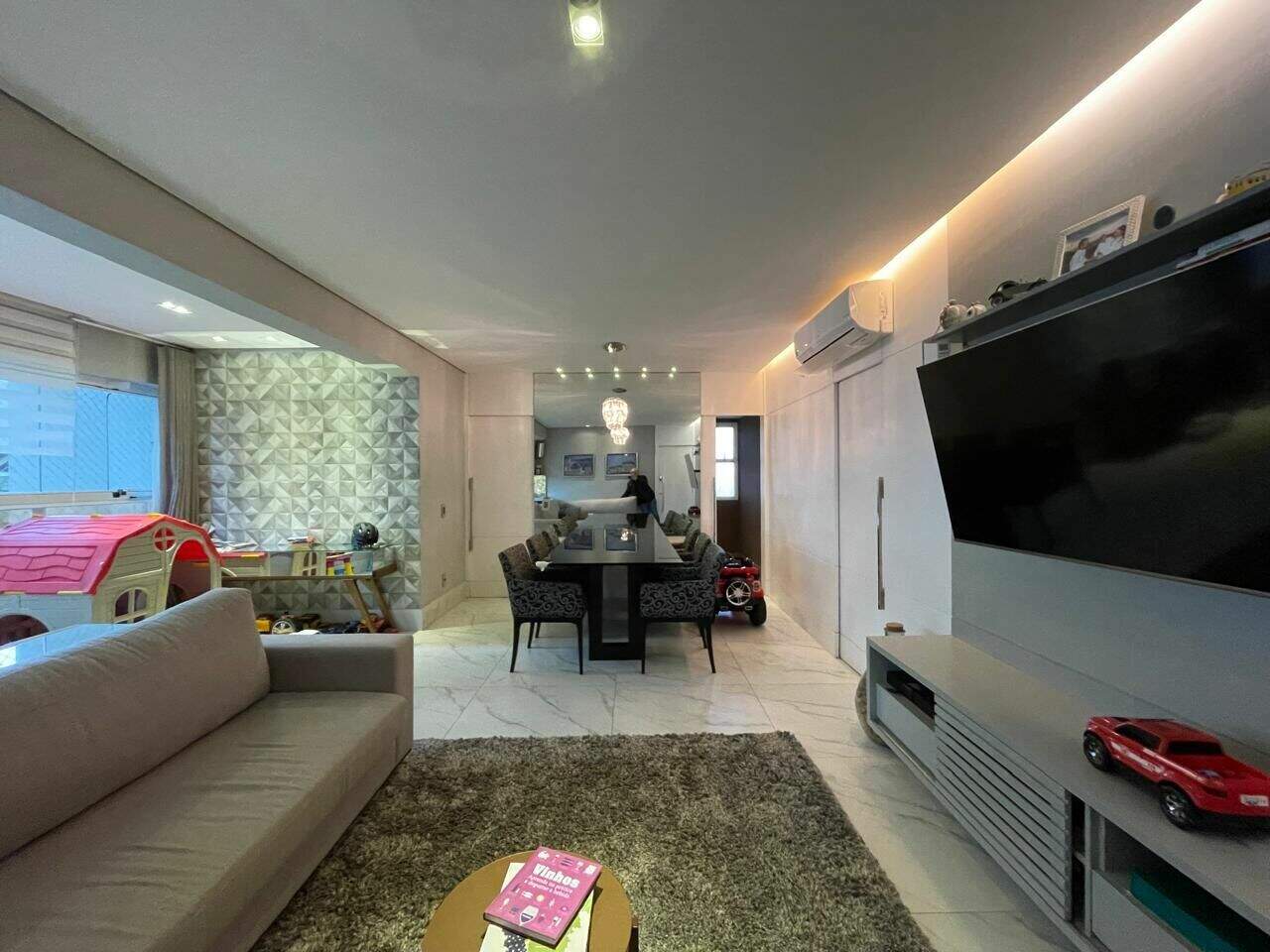 Apartamento à venda no Vila da Serra: 