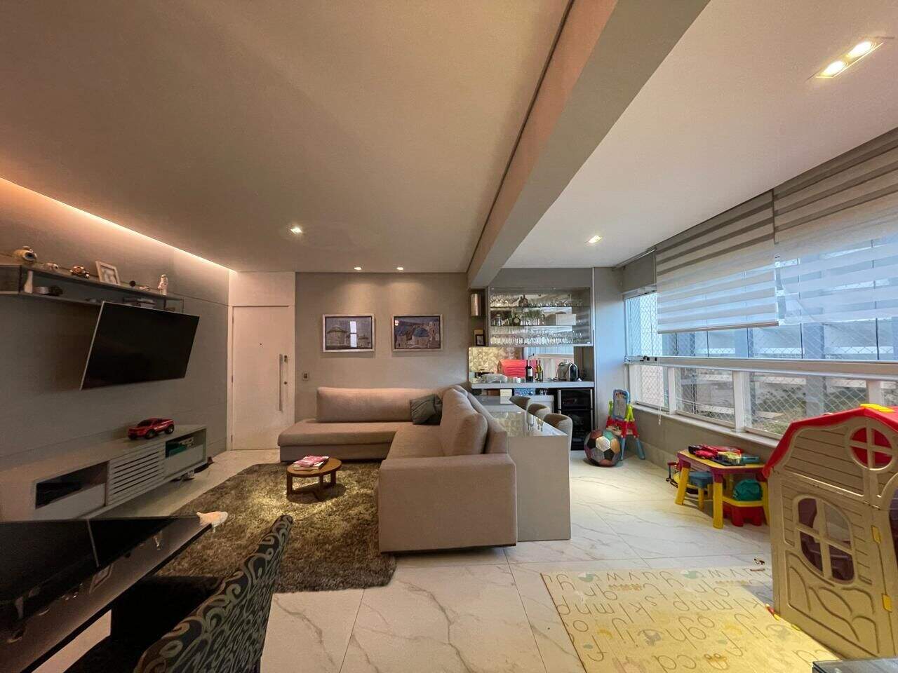 Apartamento à venda no Vila da Serra: 