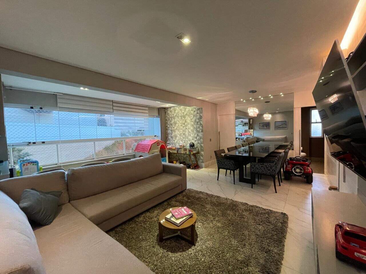 Apartamento à venda no Vila da Serra: 