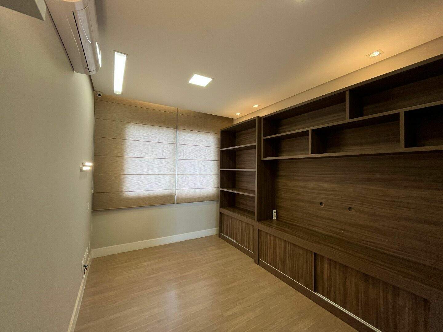 Casa à venda no Alphaville - Lagoa dos Ingleses: 