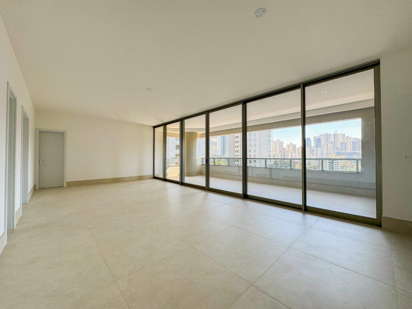 Apartamento à venda no Vale do Sereno: 