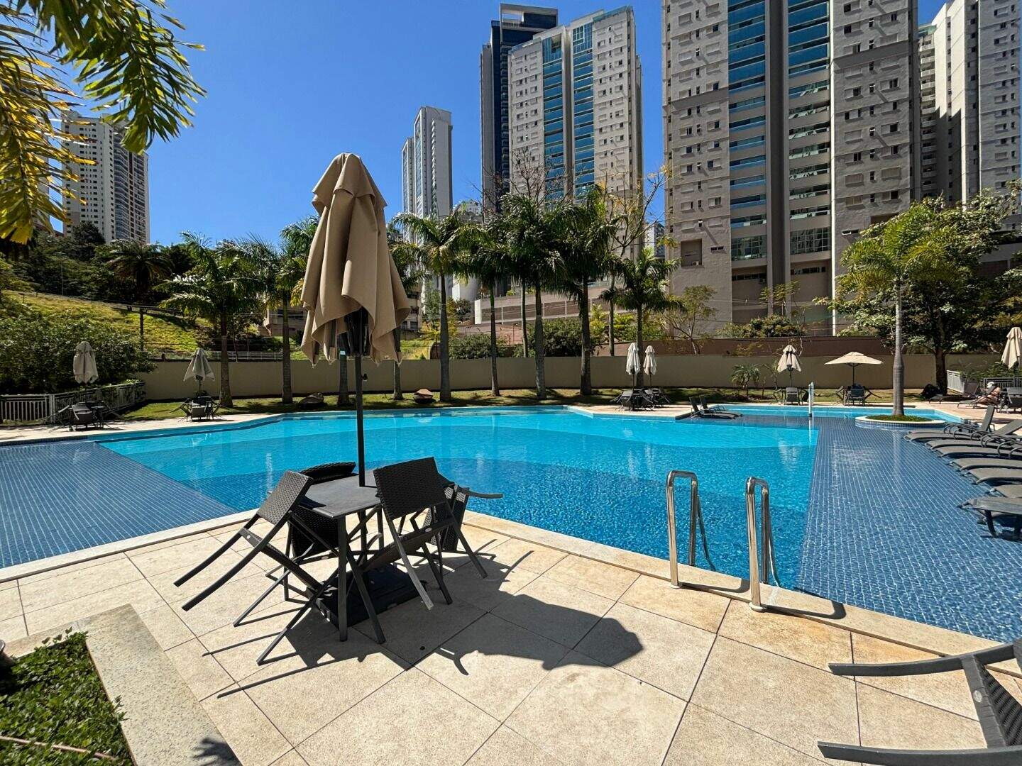 Apartamento à venda no Vila da Serra: 