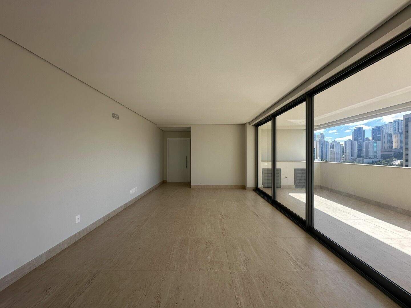 Apartamento à venda no Vale do Sereno: 