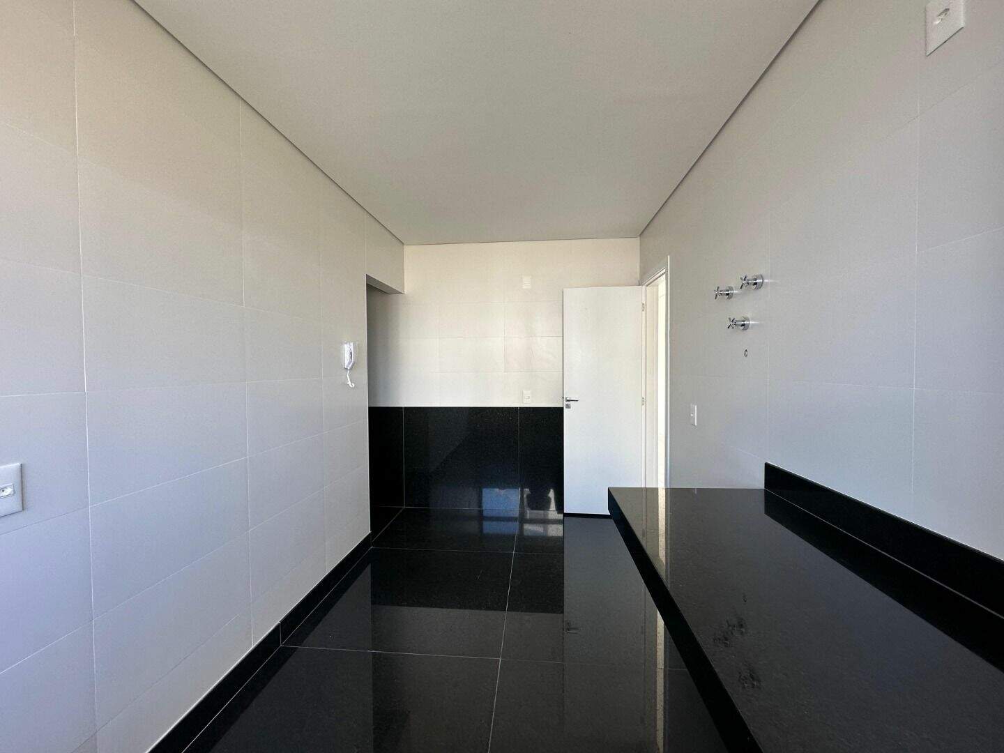 Apartamento à venda no Vale do Sereno: 