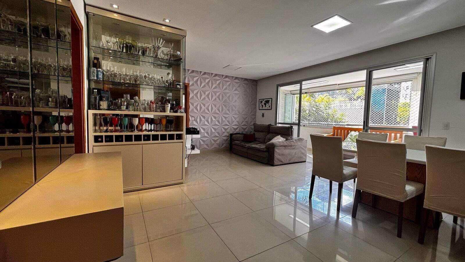 Apartamento à venda no Vila da Serra: 