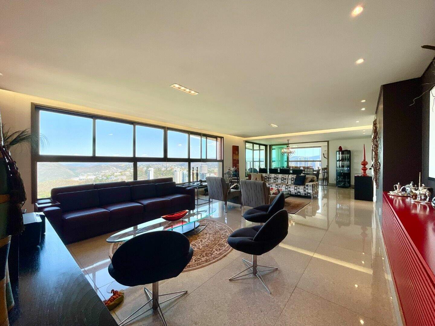 Apartamento à venda no Vila da Serra: 