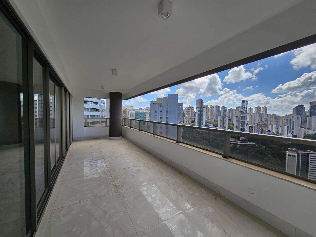 Apartamento à venda no Vale do Sereno: 