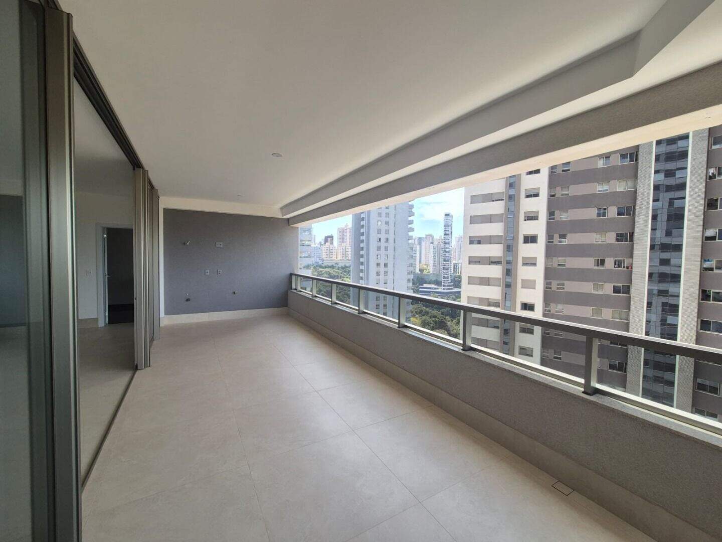 Apartamento à venda no Vale do Sereno: 