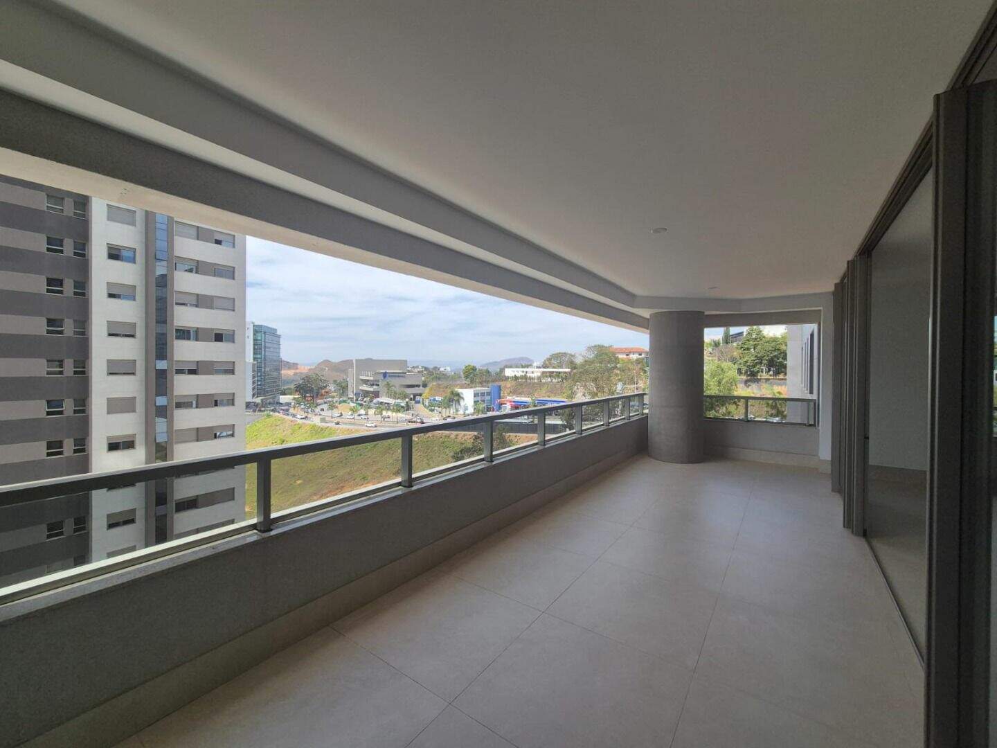 Apartamento à venda no Vale do Sereno: 