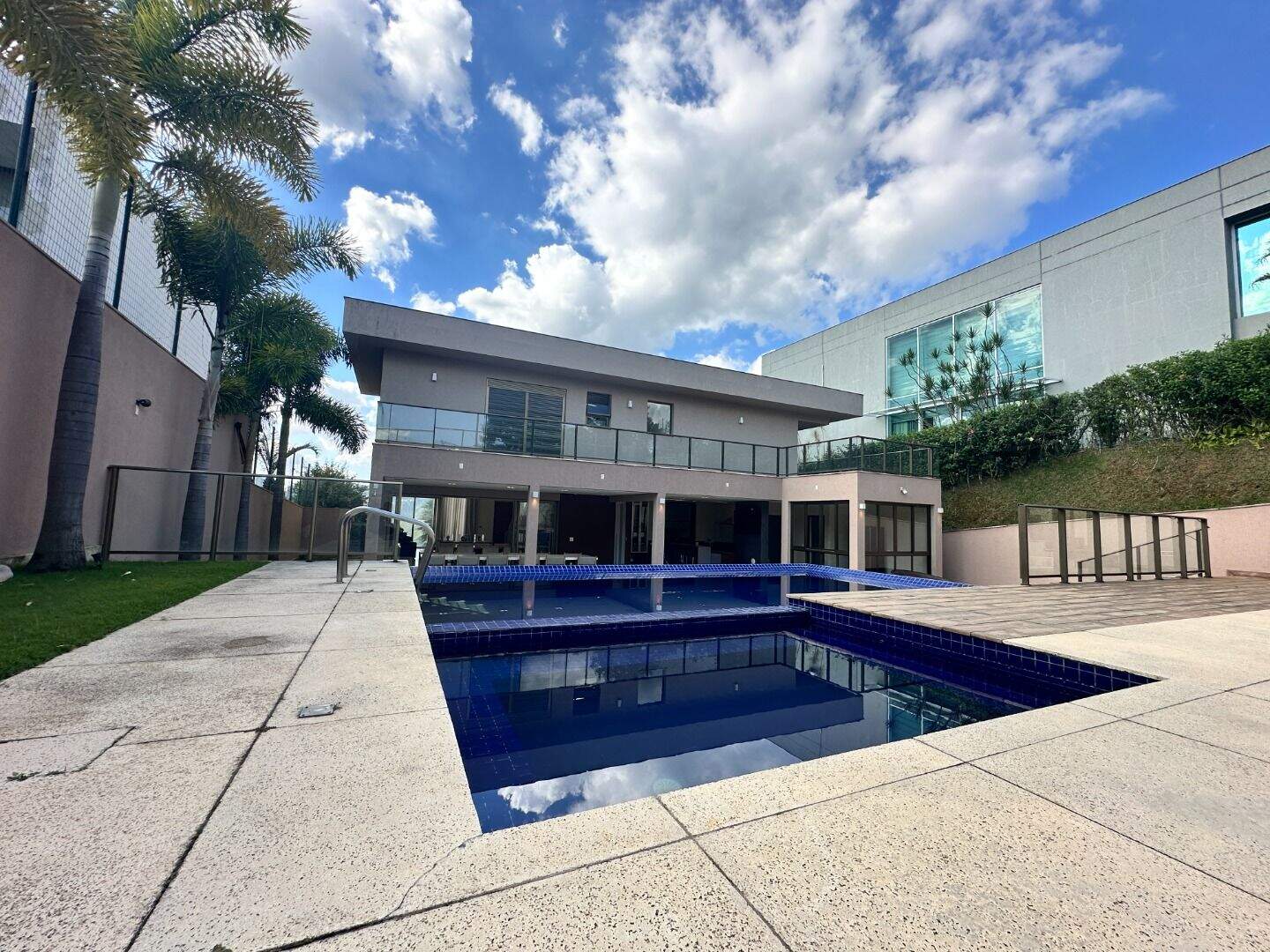 Casa à venda no Vale dos Cristais: 