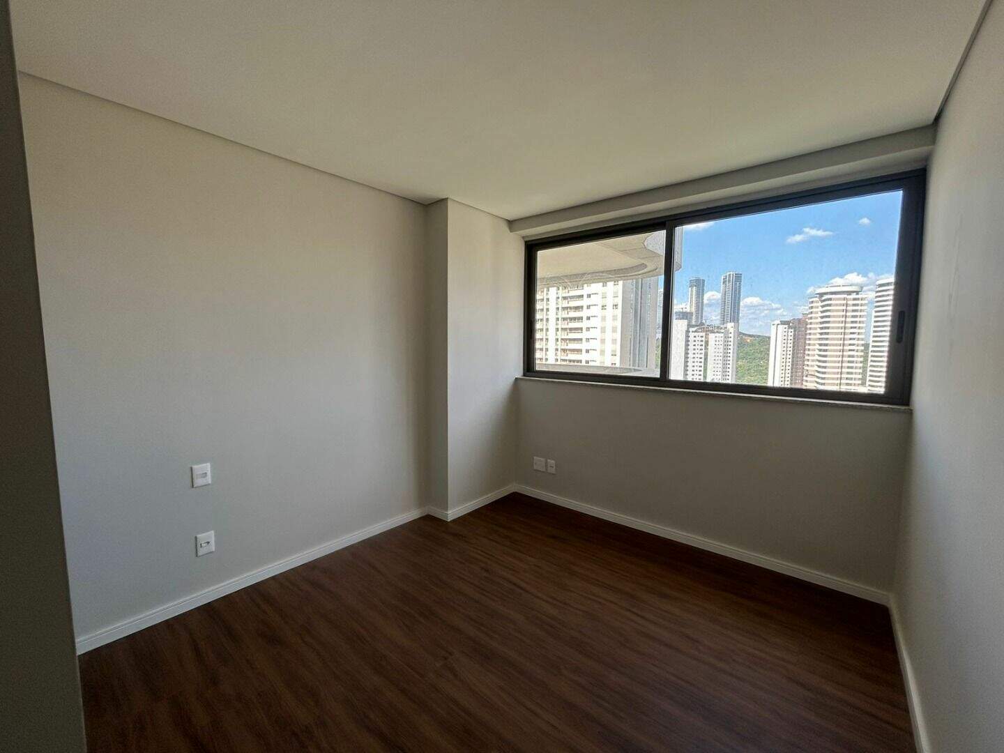 Apartamento à venda no Vale do Sereno: 