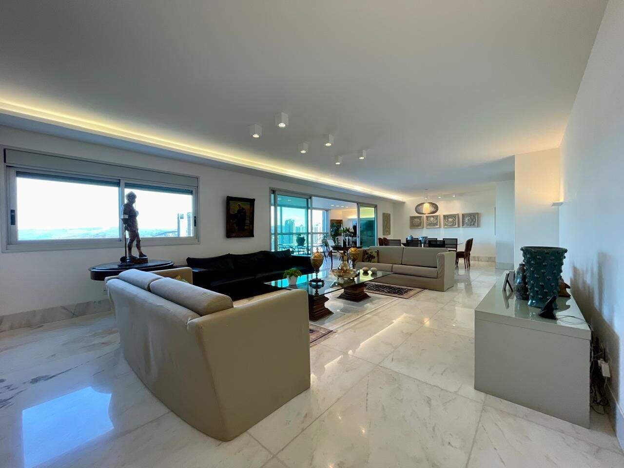 Apartamento à venda no Piemonte: 