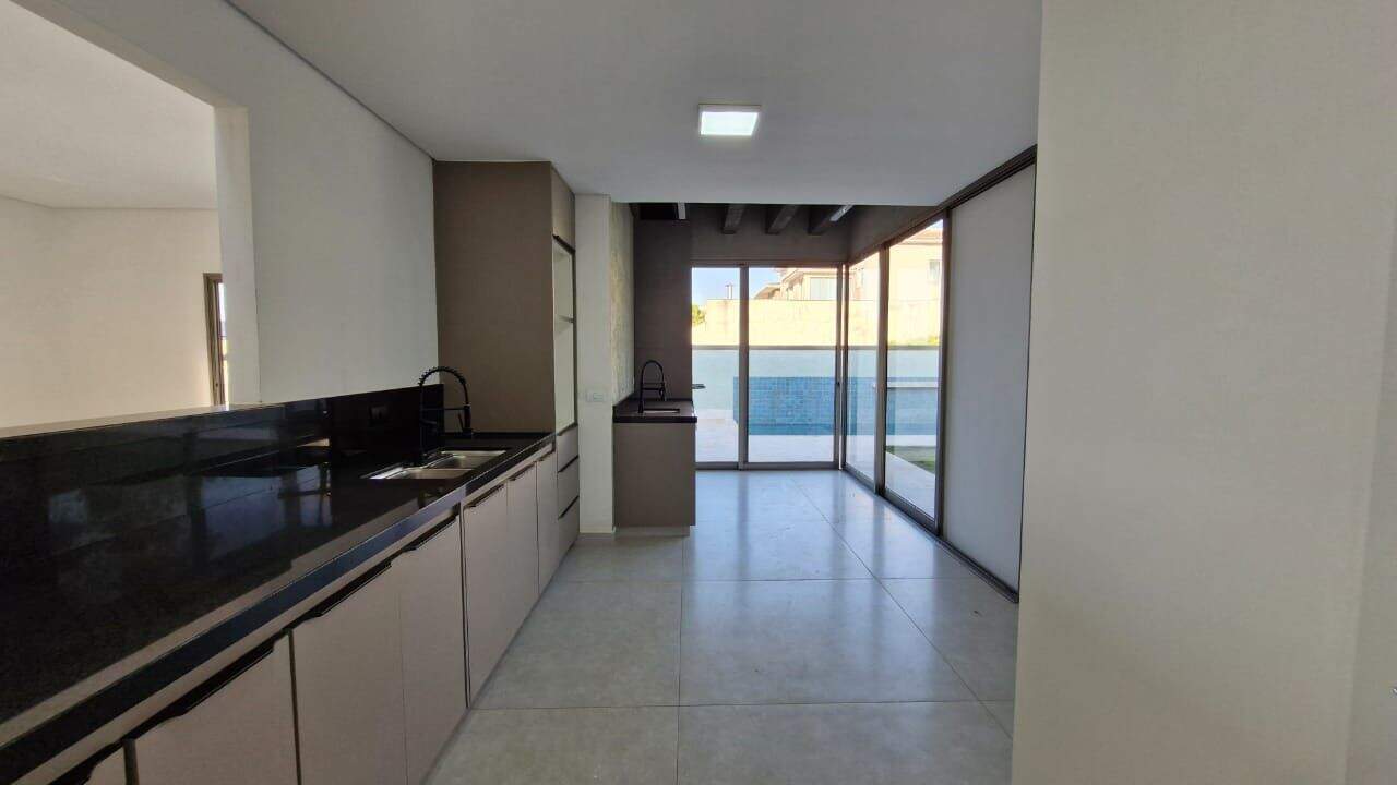 Casa à venda no Alphaville - Lagoa dos Ingleses: 