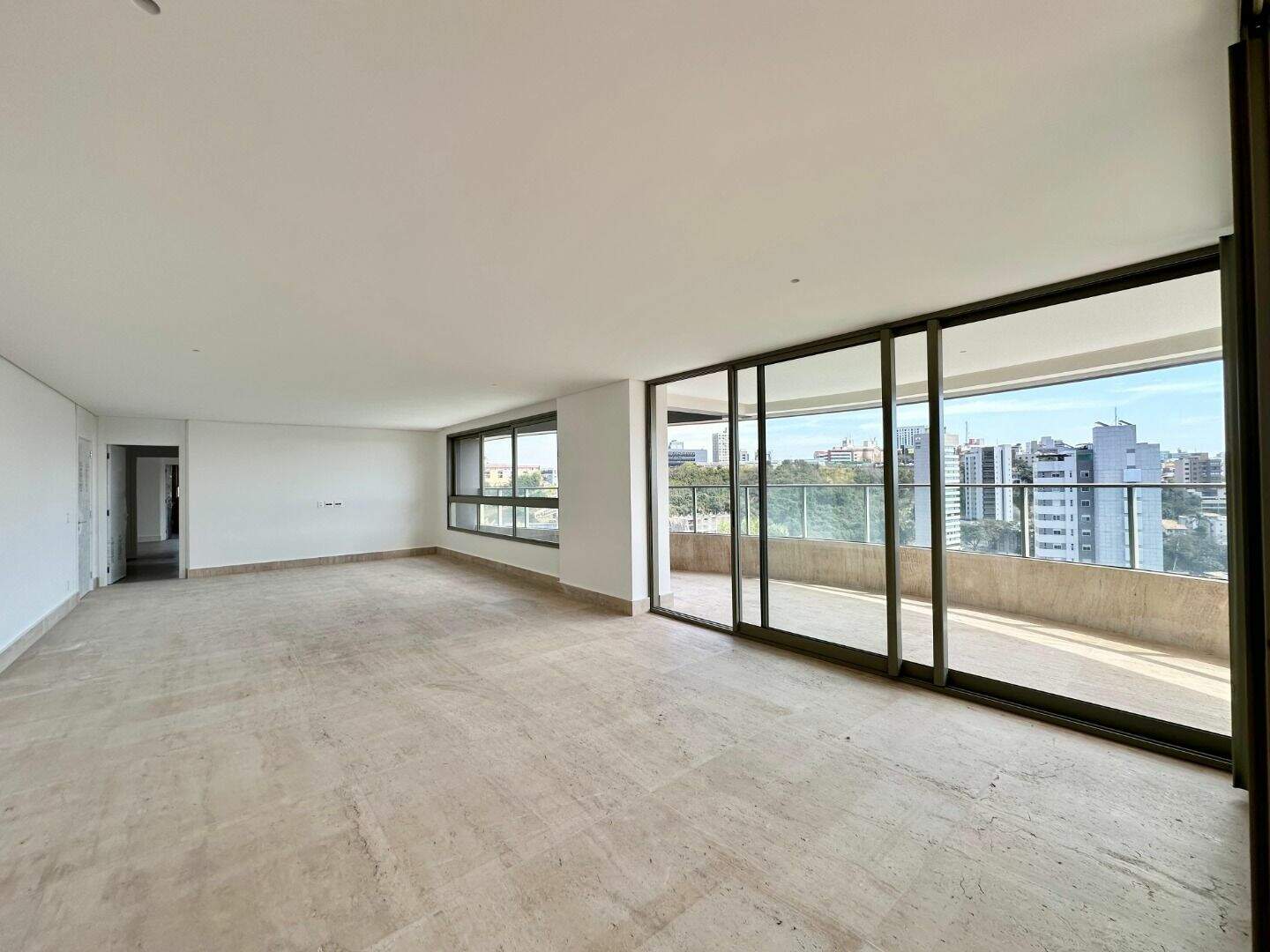 Apartamento à venda no Santa Lúcia: 