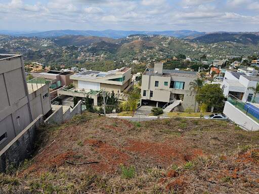 Terreno à venda no Vila Castela: 