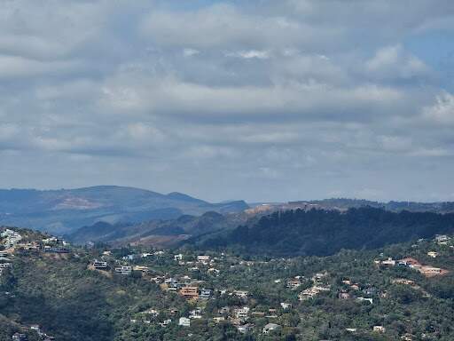 Terreno à venda no Vila Castela: 