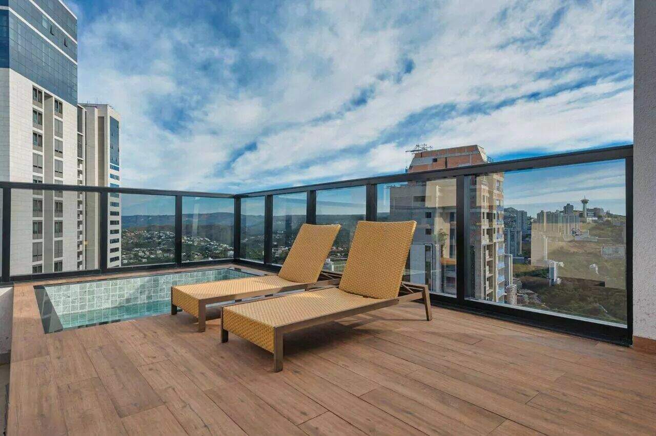 Cobertura à venda no Jardim das Mangabeiras: 