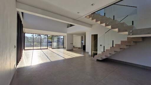 Casa à venda no Alphaville - Lagoa dos Ingleses: 