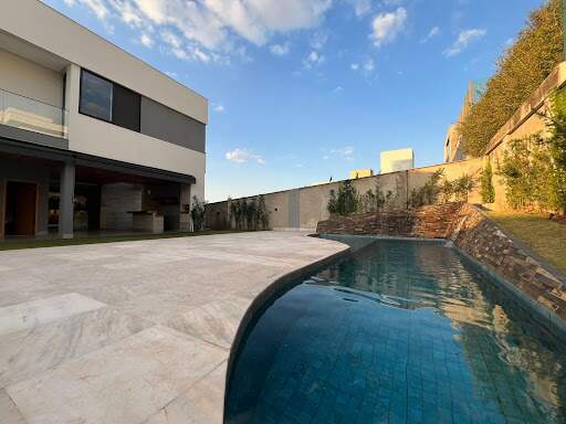 Casa à venda no Alphaville - Lagoa dos Ingleses: 