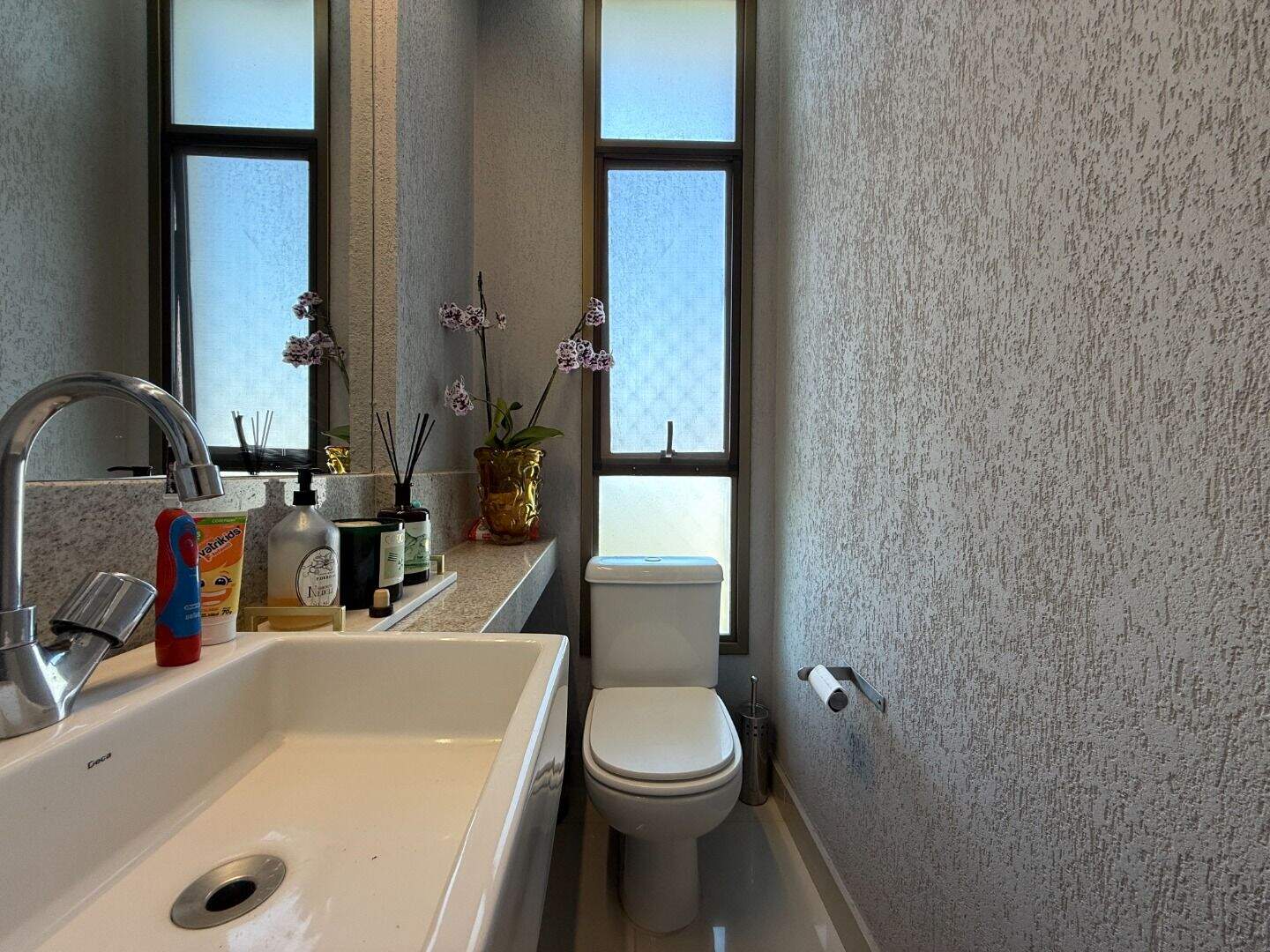 Apartamento à venda no Vale dos Cristais: 