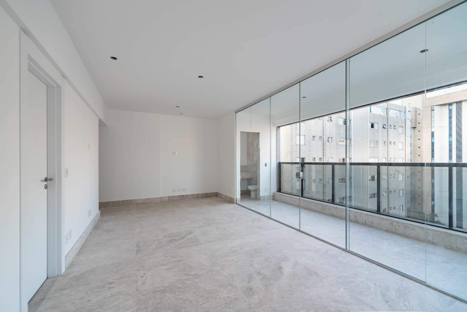 Apartamento à venda no Lourdes: 