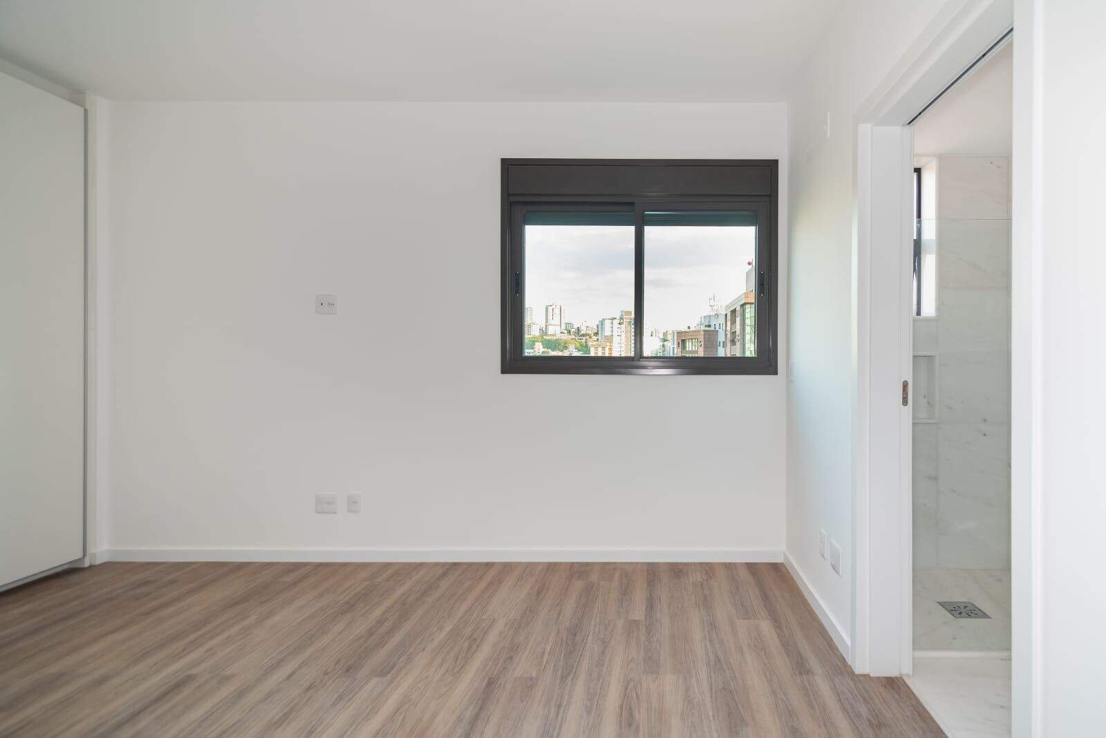 Apartamento à venda no Lourdes: 