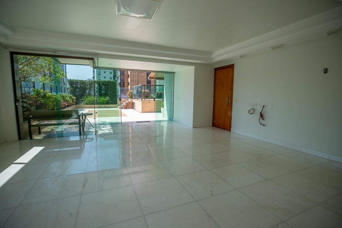 Cobertura à venda no Savassi: 