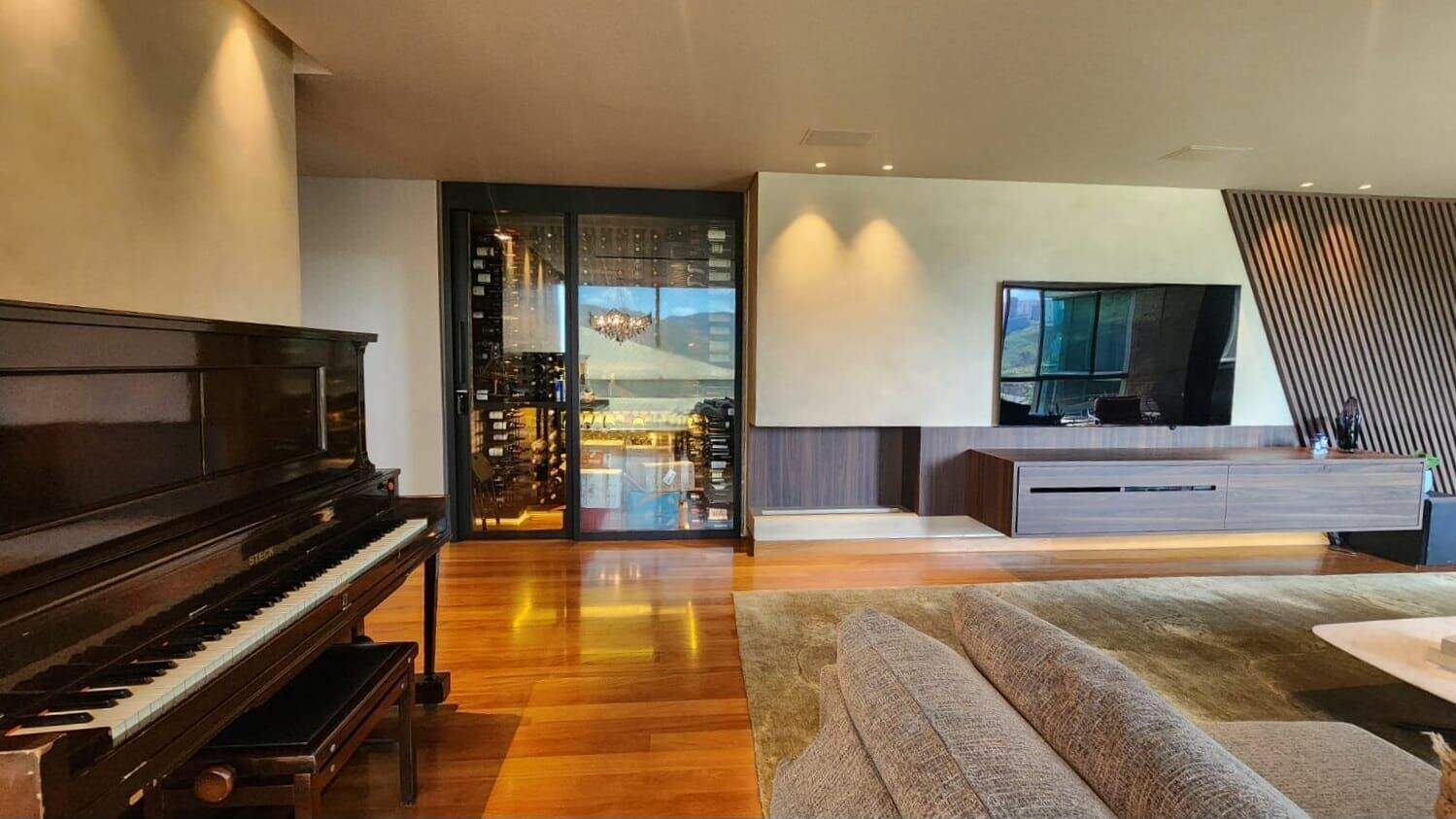 Apartamento à venda no Vale dos Cristais: 