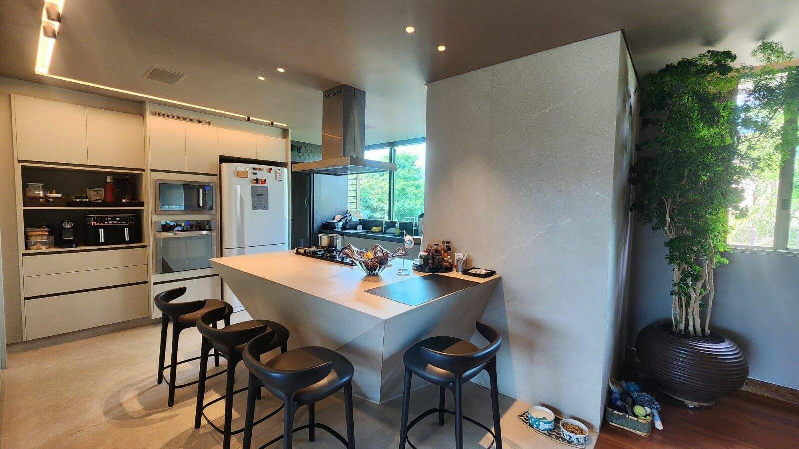 Apartamento à venda no Vale dos Cristais: 