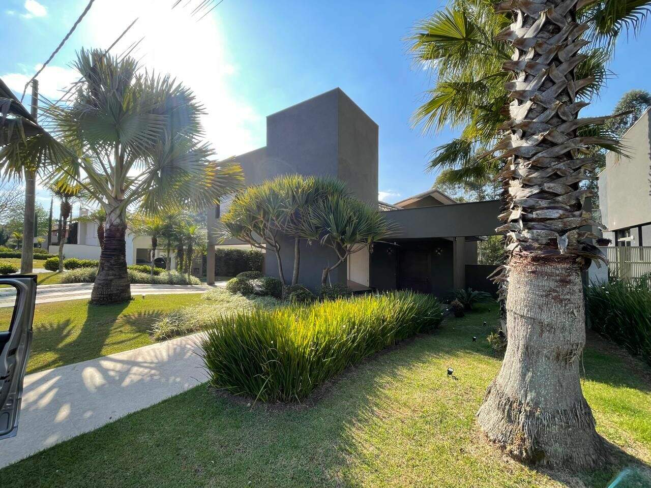 Casa à venda no Alphaville - Lagoa dos Ingleses: 