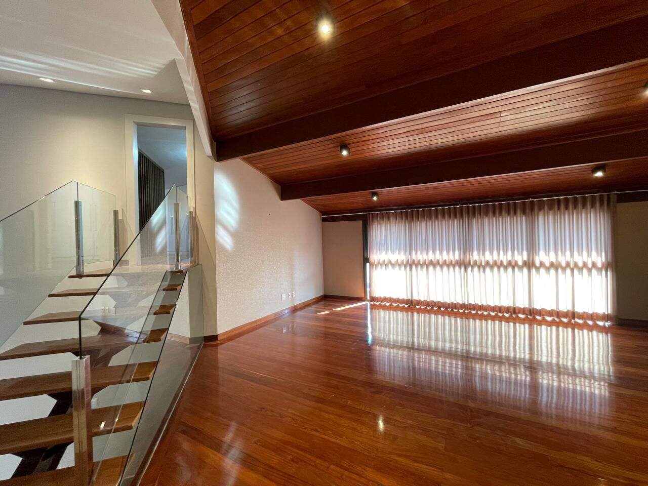 Casa à venda no Alphaville - Lagoa dos Ingleses: 