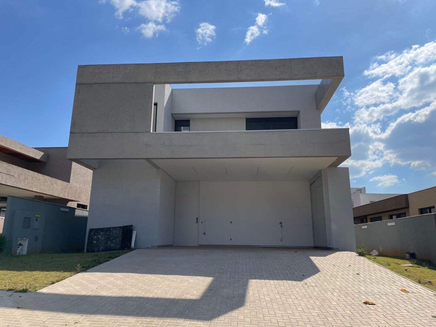 Casa à venda no Alphaville - Lagoa dos Ingleses: 