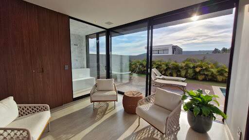 Casa à venda no Alphaville - Lagoa dos Ingleses: 