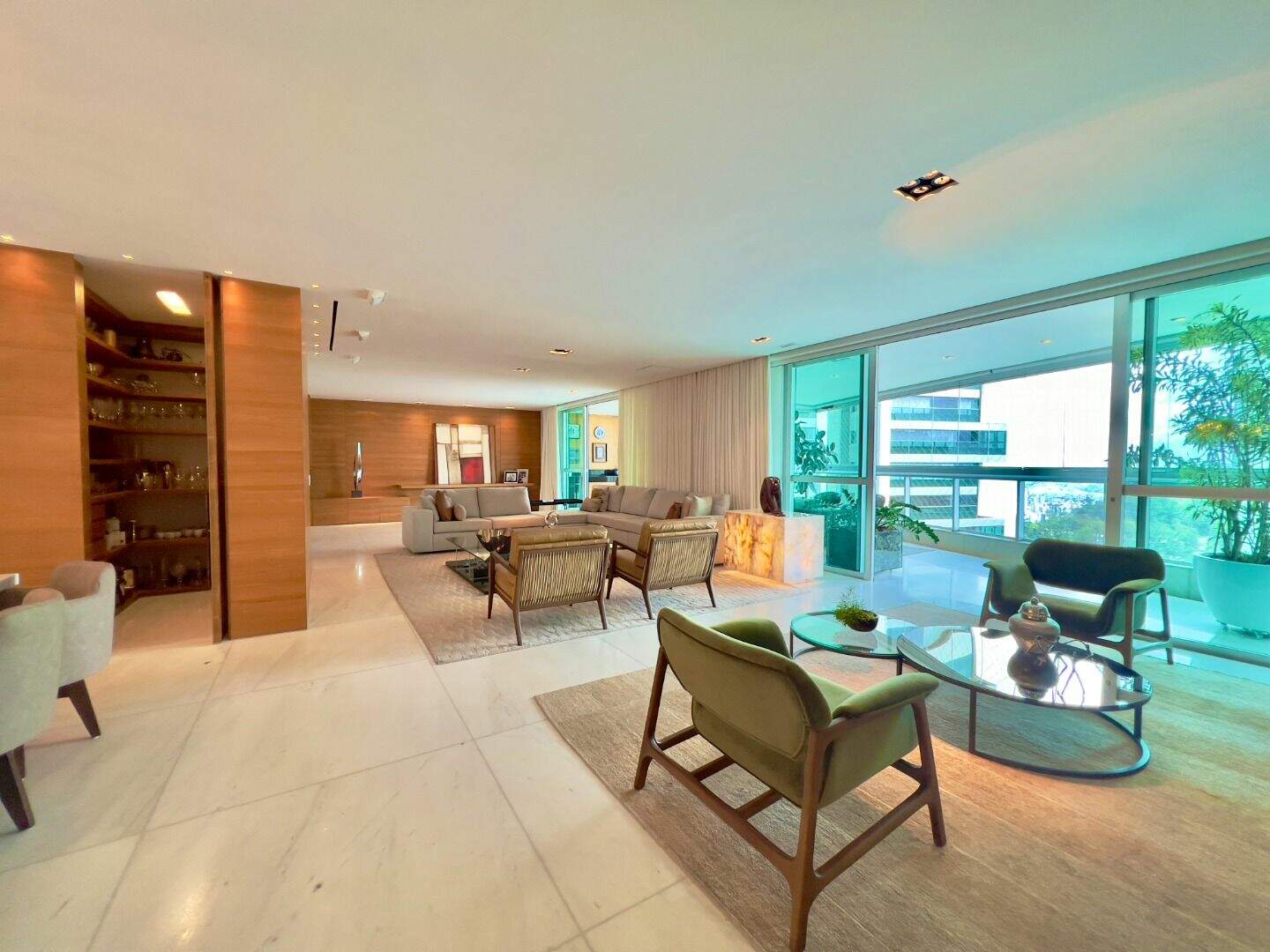 Apartamento à venda no Belvedere: 