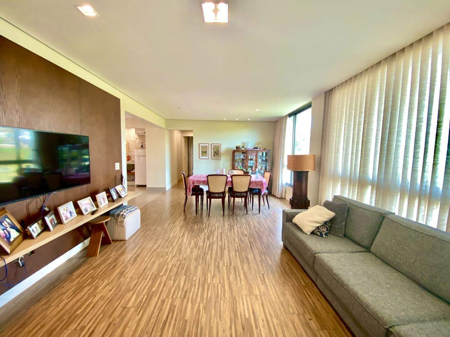 Apartamento à venda no Vale dos Cristais: 