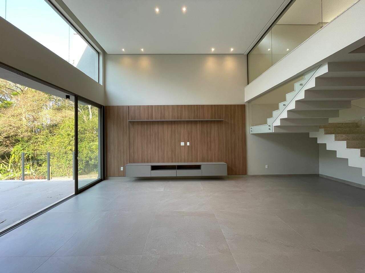 Casa à venda no Jardim Serrano: 