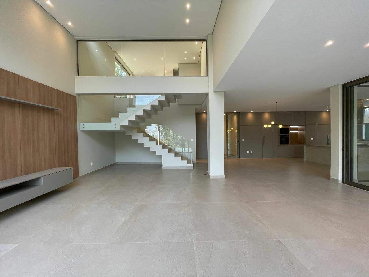 Casa à venda no Jardim Serrano: 