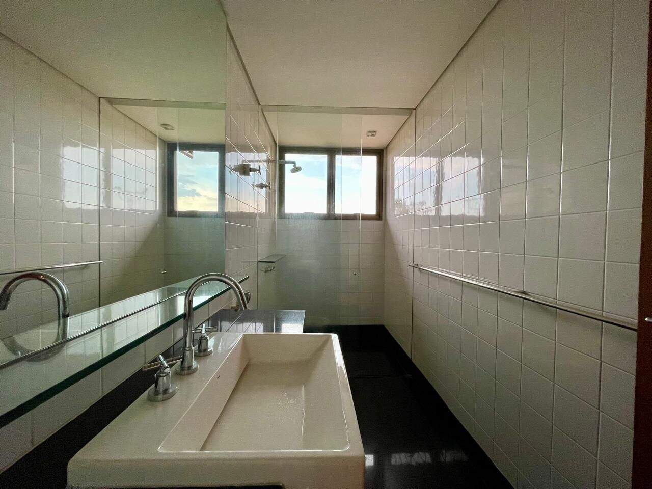 Casa à venda no Condomínio Village Terrasse: 