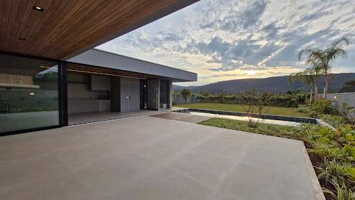 Casa à venda no Alphaville - Lagoa dos Ingleses: 