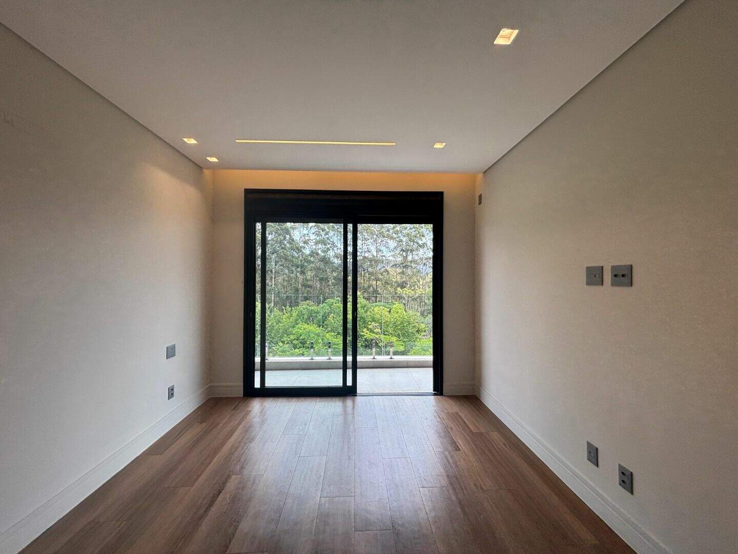 Casa à venda no Alphaville - Lagoa dos Ingleses: 