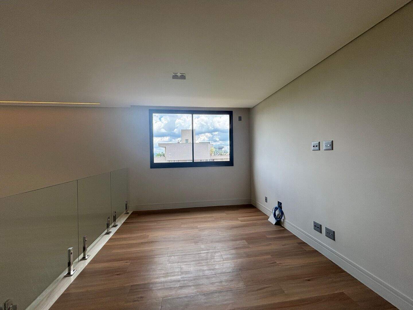 Casa à venda no Alphaville - Lagoa dos Ingleses: 