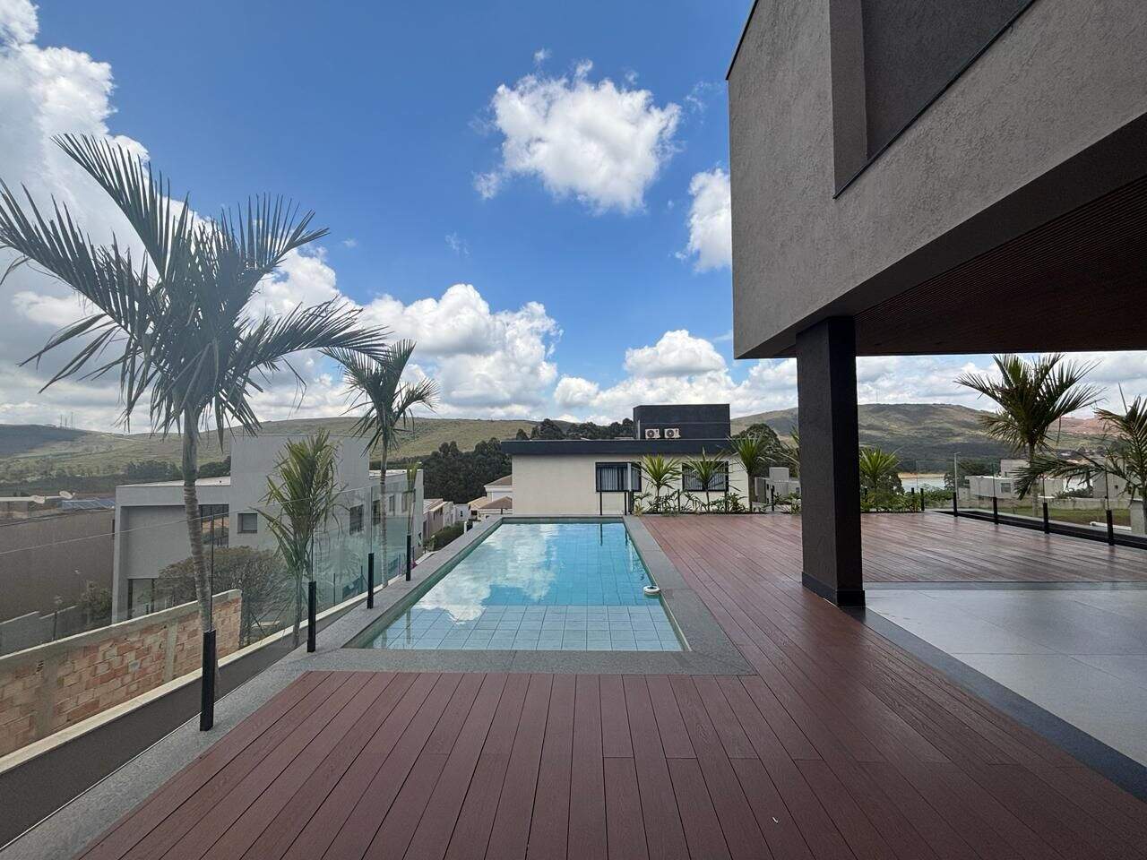 Casa à venda no Alphaville - Lagoa dos Ingleses: 