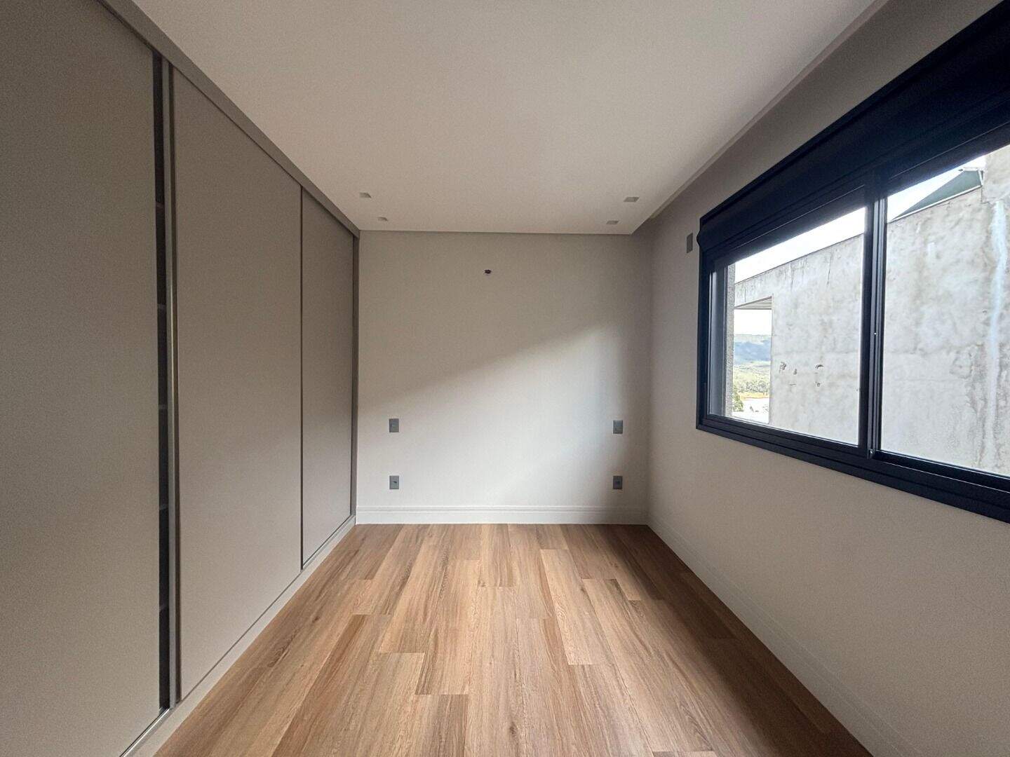 Casa à venda no Alphaville - Lagoa dos Ingleses: 