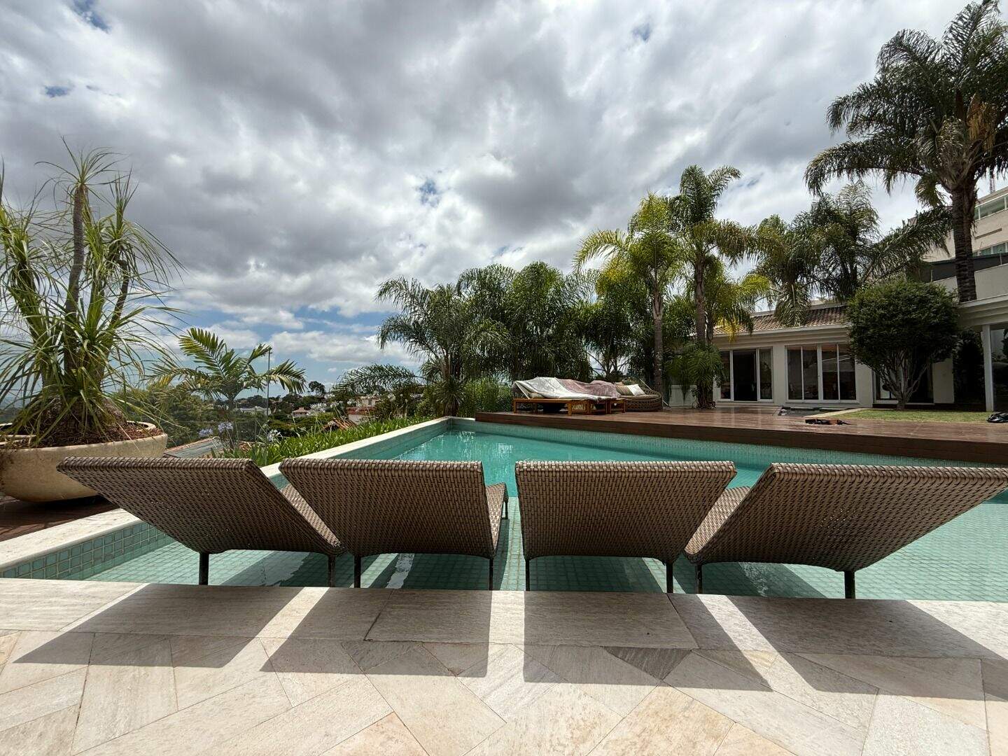 Casa à venda no Belvedere: 