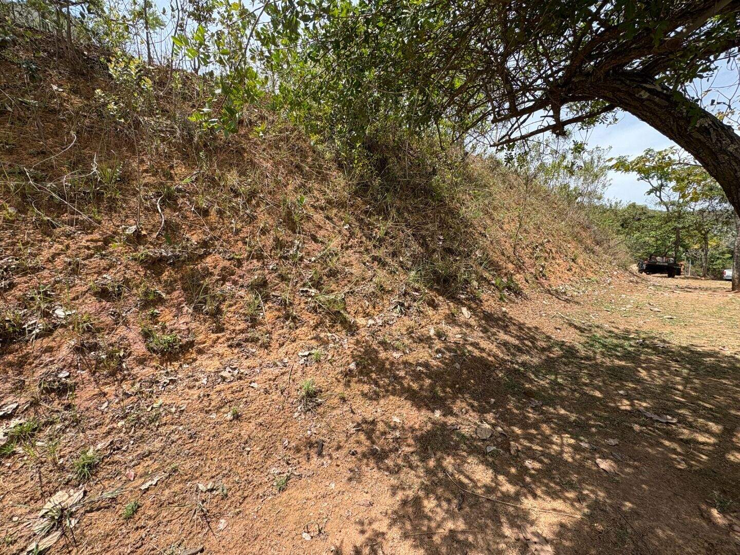 Terreno à venda no A Definir Em Campo: 