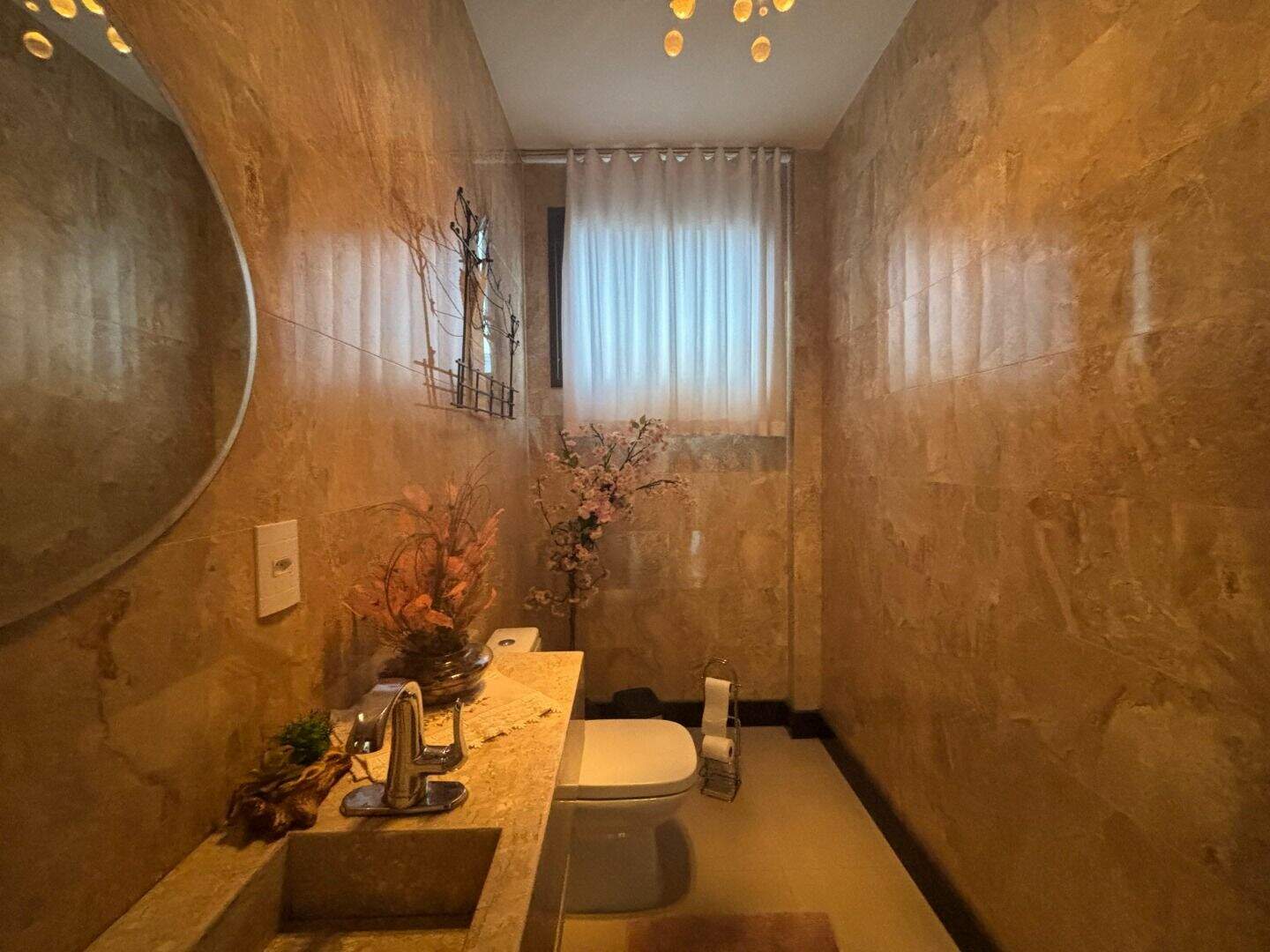 Casa à venda no Alphaville - Lagoa dos Ingleses: 