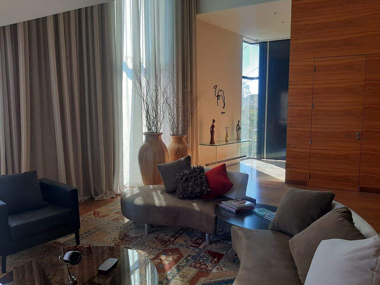 Casa à venda no Alphaville - Lagoa dos Ingleses: 