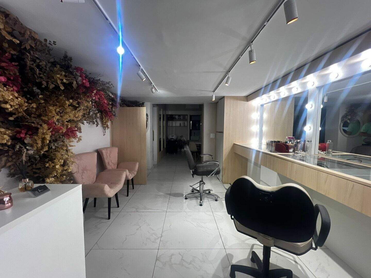 Casa à venda no Belvedere: 