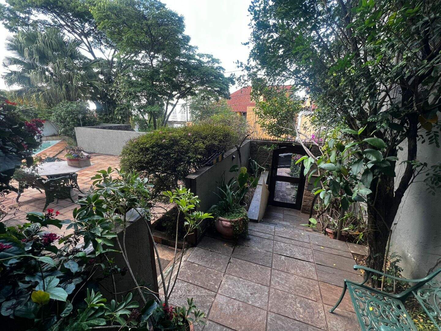 Casa à venda no Belvedere: 