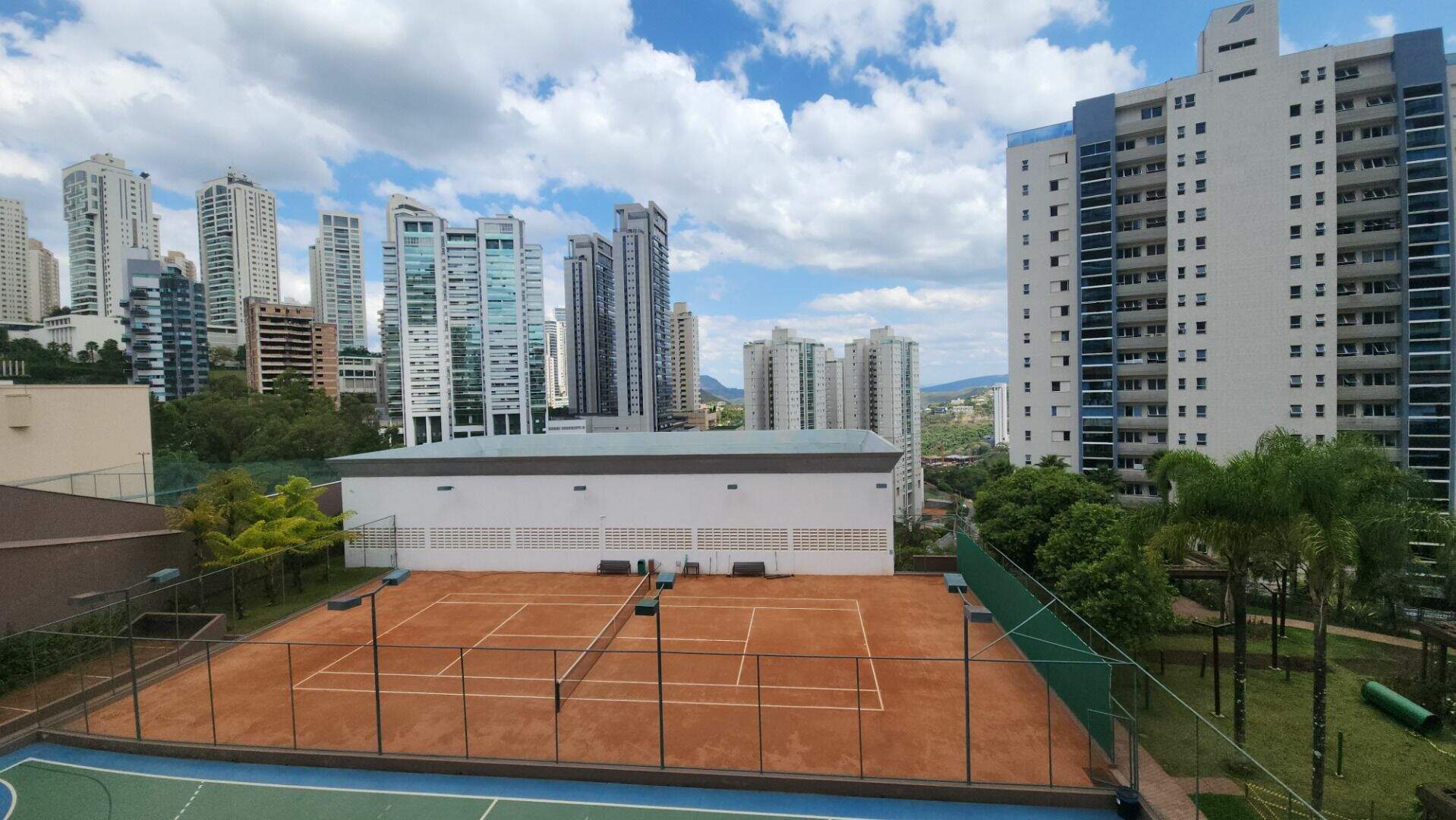 Apartamento à venda no Vila da Serra: 